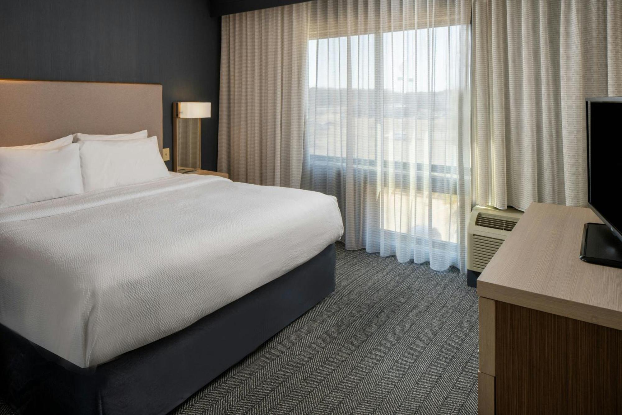 Courtyard By Marriott Jackson Airport/Pearl Hotel Kültér fotó
