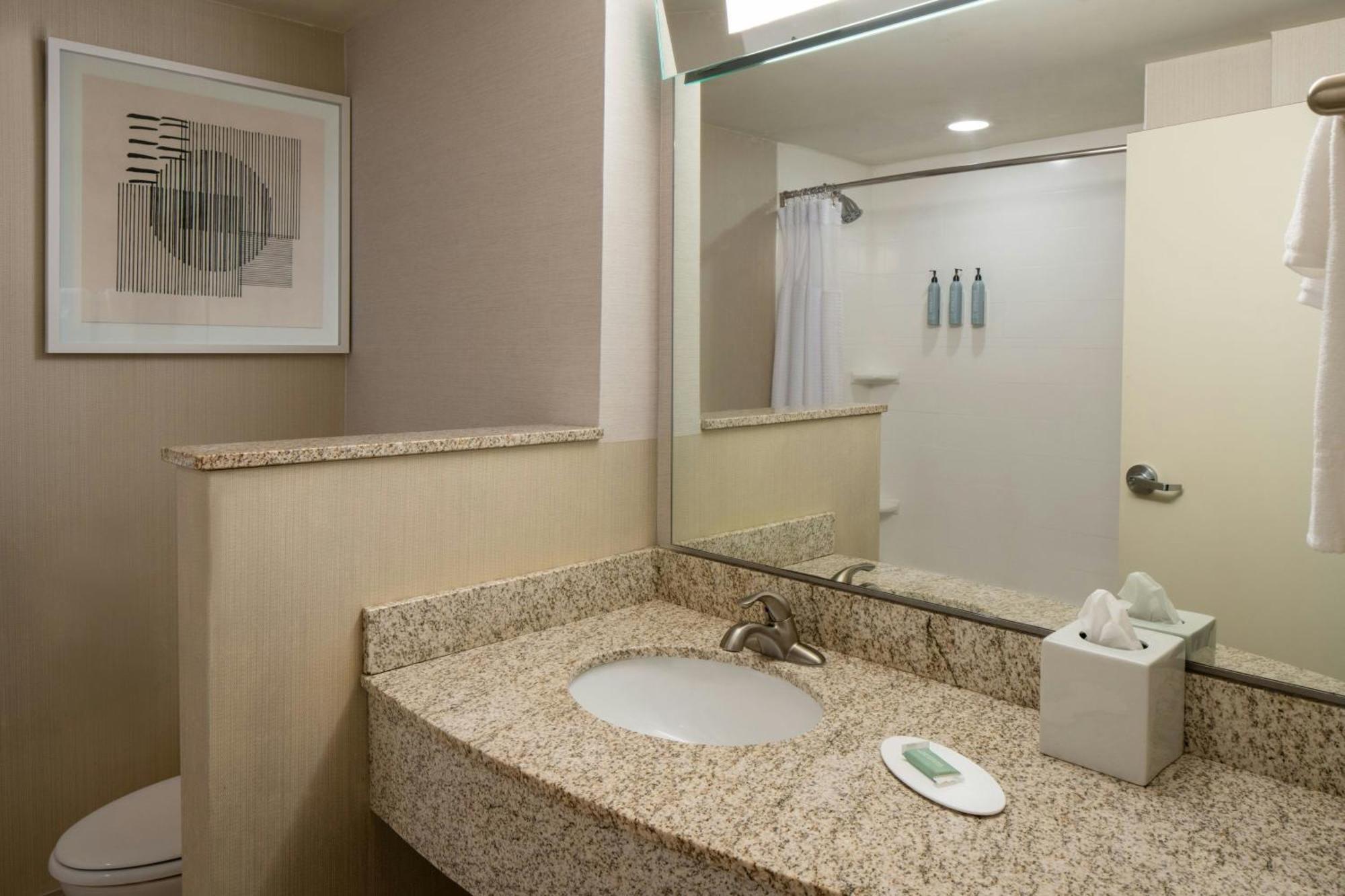 Courtyard By Marriott Jackson Airport/Pearl Hotel Kültér fotó