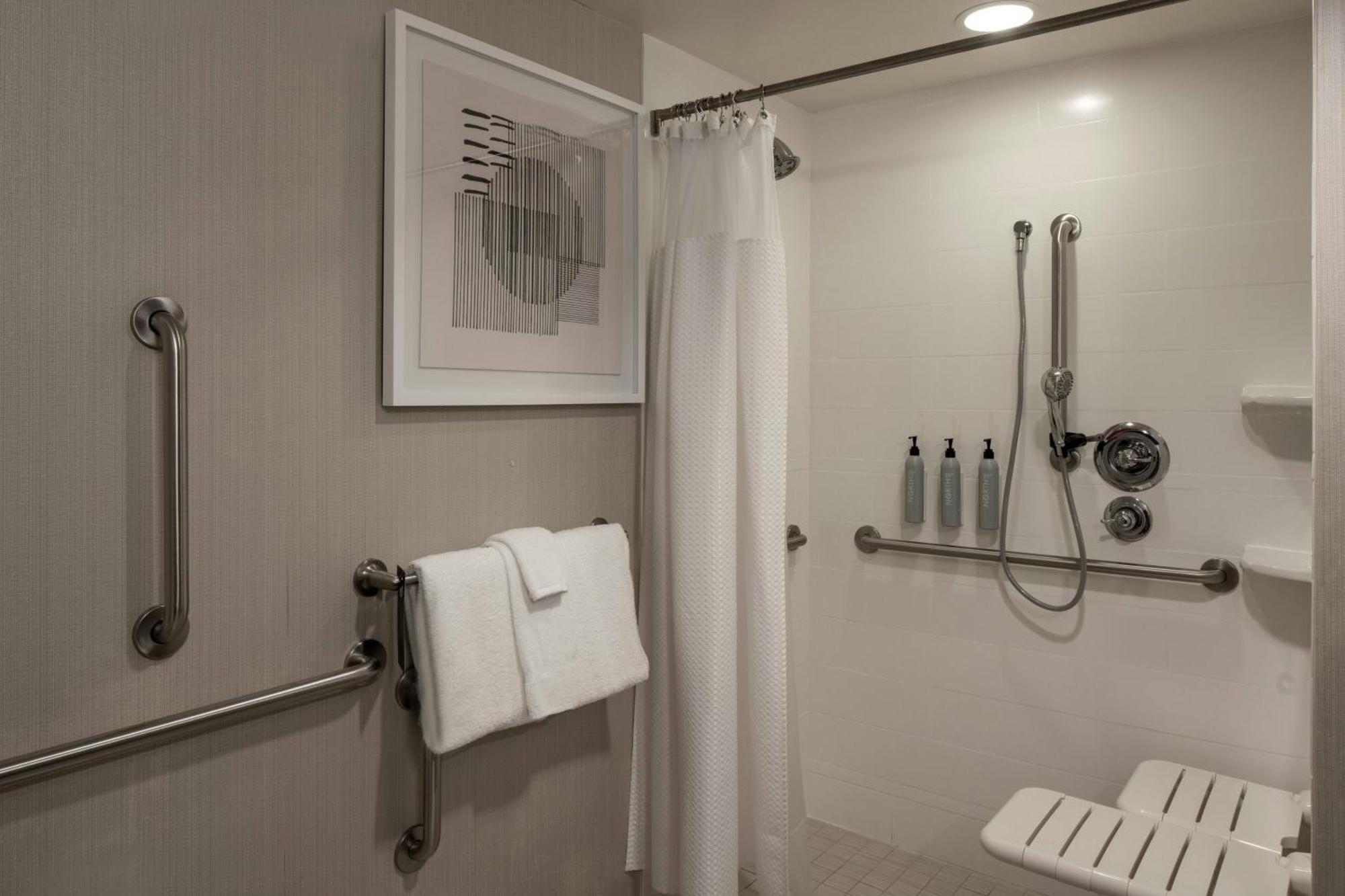 Courtyard By Marriott Jackson Airport/Pearl Hotel Kültér fotó